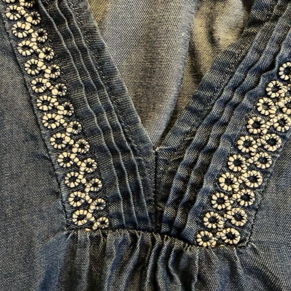 2/$30 Jones New York Sleeveless V-Neck Stitching High-Low Blouse SZ S Breathable - Picture 4 of 7